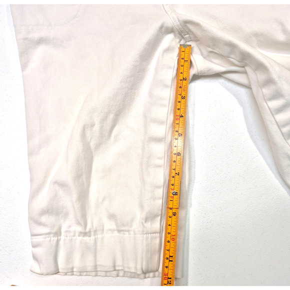 Dressbarn Women’s White Capri Jeans – Size 8 – Stretch Denim with Rhinestones - Picture 11 of 11